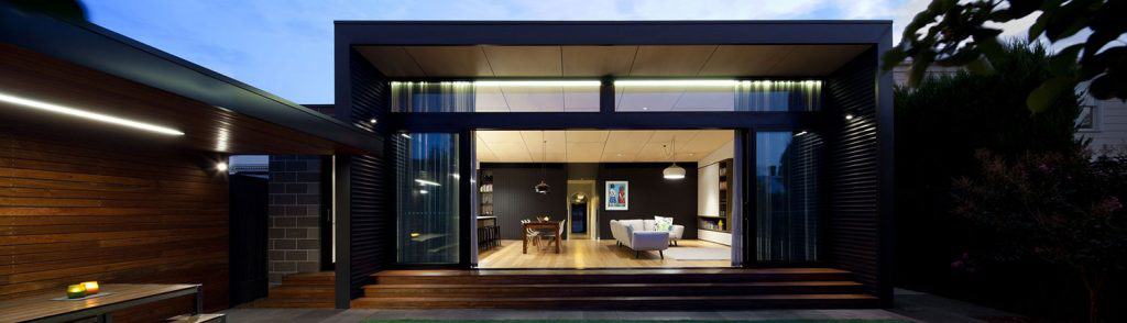 Hawthorn House Embraces the Challenge of Renovating a Terrace